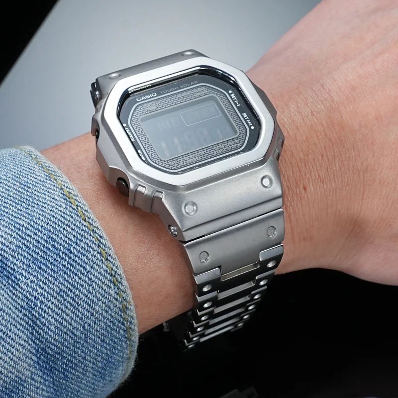 

Титановый мод-кит GMW-B5000 для Casio GSHOCK GMWB5000: модифицированный корпус из титанового сплава + ремешок для часов с аксессуарами и инструментами для ремонта.