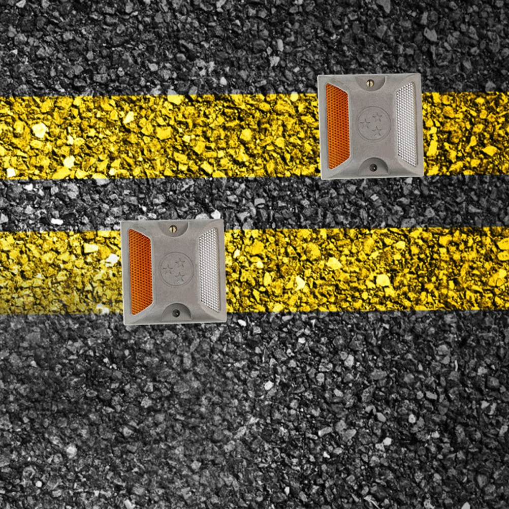 

3Pcs Road Marker Durable Aluminum Pavement Reflector Nighttime Driveway Safety Reflectors Road Markers Driveway Marker