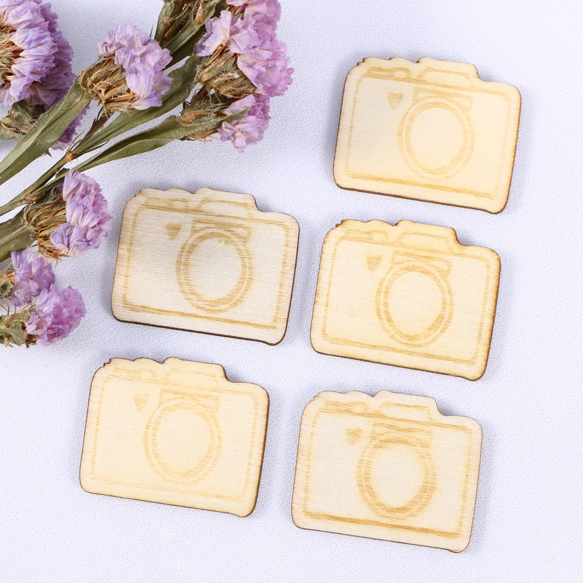 

10pcs Wood Cutouts Unfinished Wooden Chips Decorations for Crafts Smooth Premium Quality Safe Use DIY Handcrafts Teaching Props
