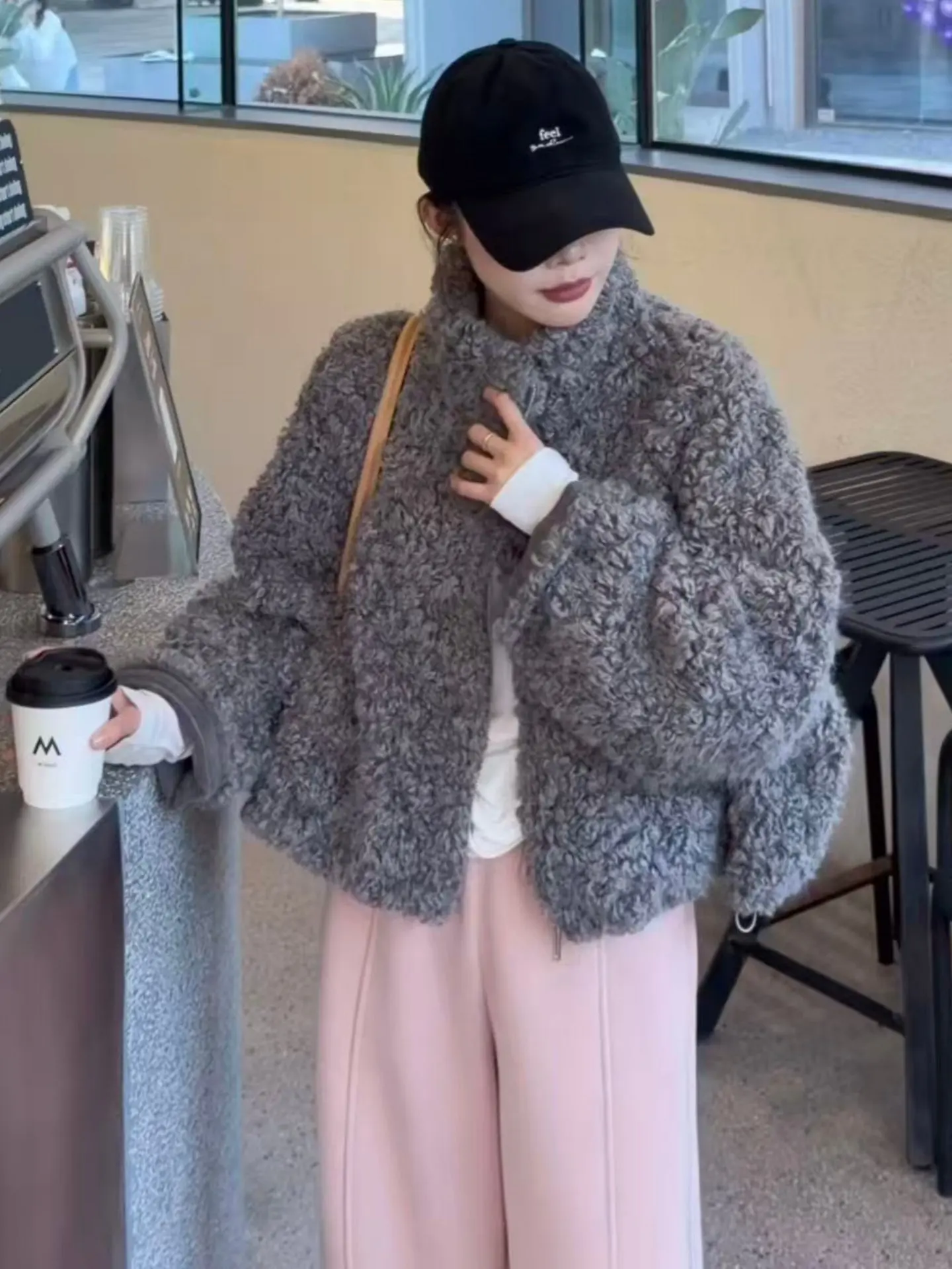 

Fashionable Thickened Short Zipper Lamb Fur Jacket Women's Winter New Style Warm Versatile Plush Top Stand Collar Coat