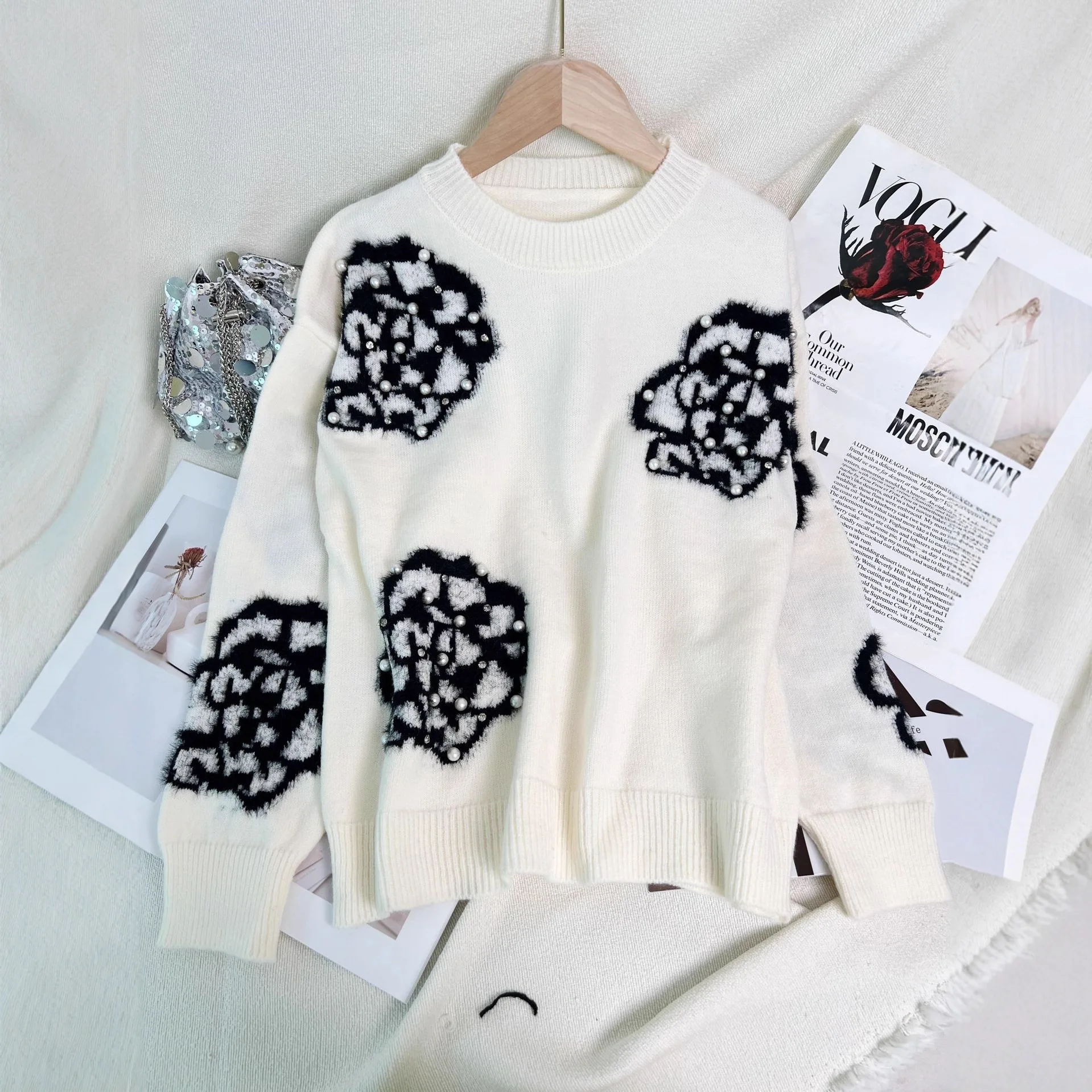 

2025 Fashion Floral Casual Loose Knitted Pullover