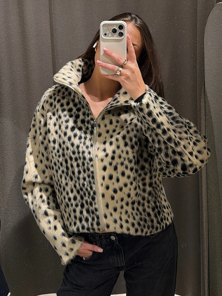 Damen Leopardenmuster Kunstpelzjacke mit Reißverschluss, Stehkragen, Kurzer Schnitt, Locker Geschnittener Flauschiger Mantel, Vintage Street Casual Damen-Oberbekleidung – Detail 7