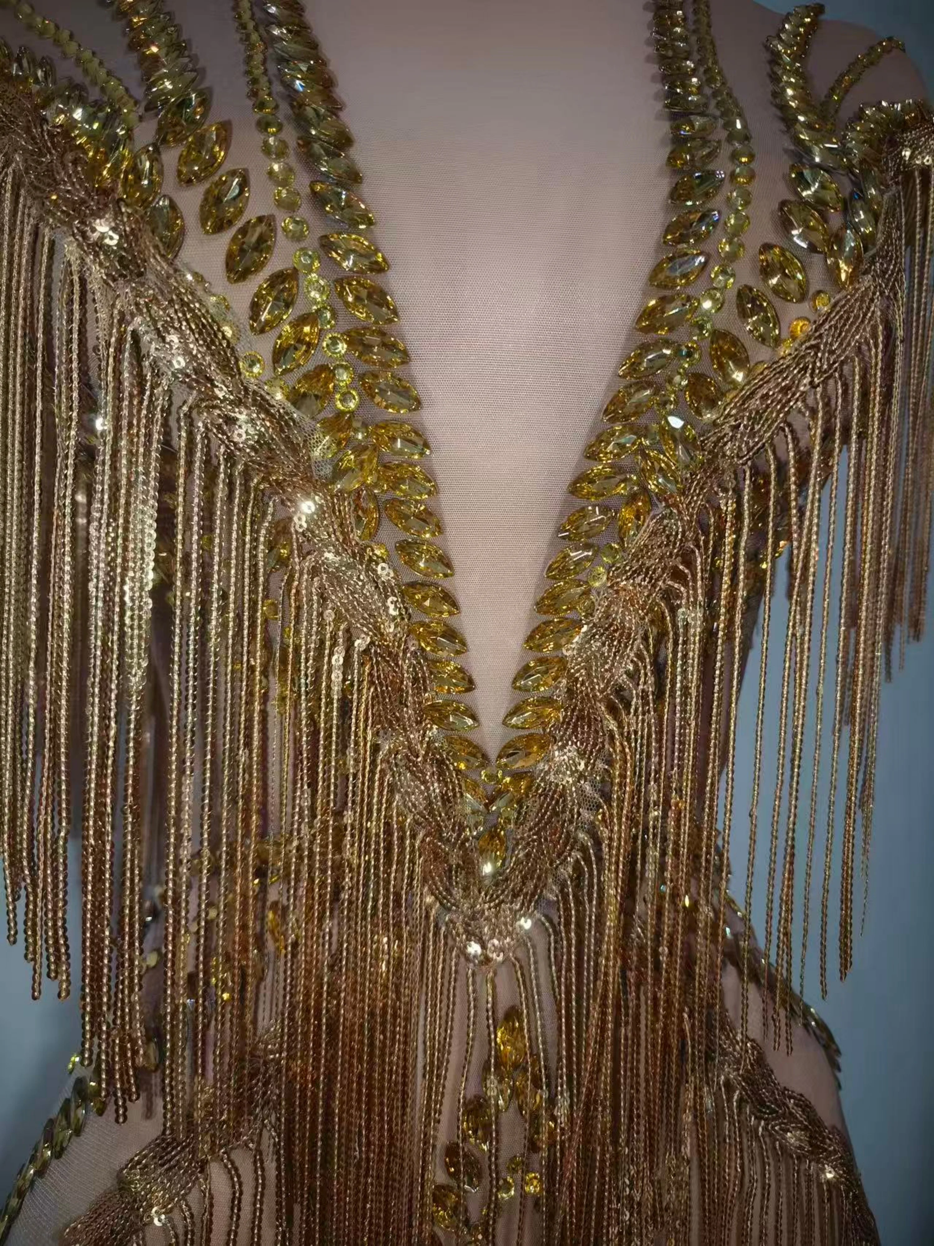 Sexy funkelnde Diamanten Pailletten Fransen Luxus Overall Gold ärmellose Mesh Performance Tanzkostüm Nachtclub Perform Kostüm