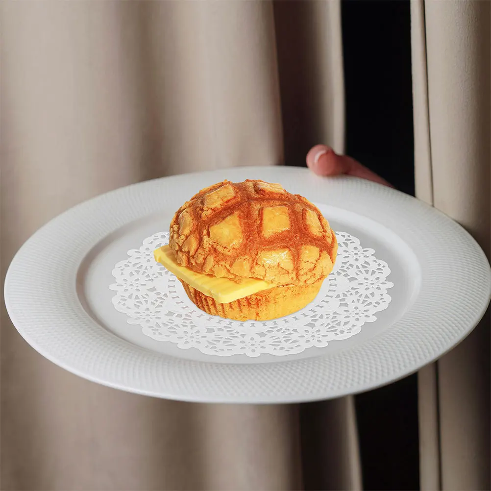 2pcs Round Baking Doilies 6.5 Inch Oil Absorbent Paper Lace Mats For Cakes Snacks Dessert Trays Disposable Food Safe Pads