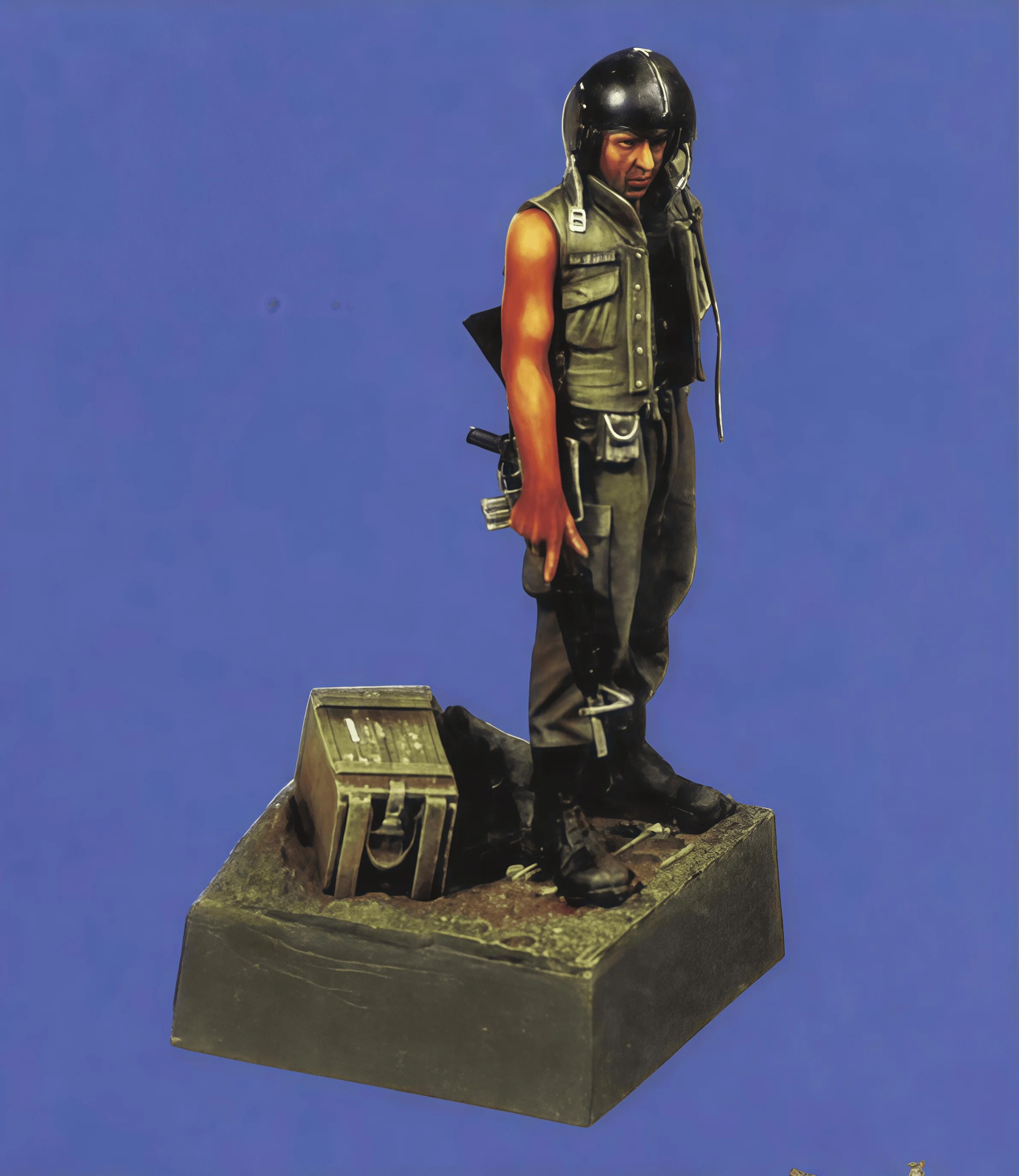 

1/35 Casting Resin Model Assembly Kit, GK, Vietnam War Helicopter Crew, Unpainted