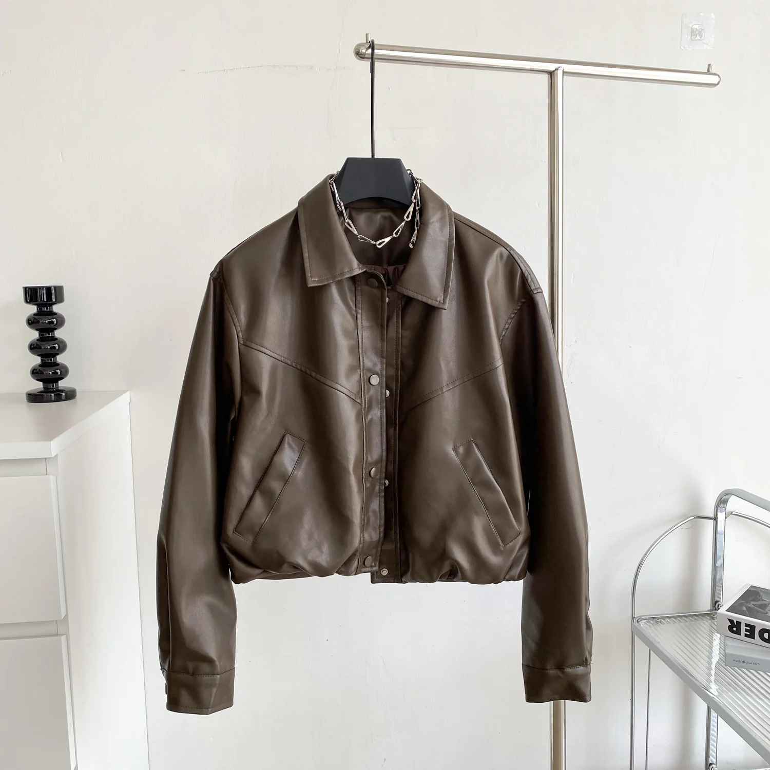 

Vintage Women Pu Jacket Turn Down Collar Full Sleeve One Breasted Loose Leather Coat Solid Soft Versatile Female Outfits Outwear