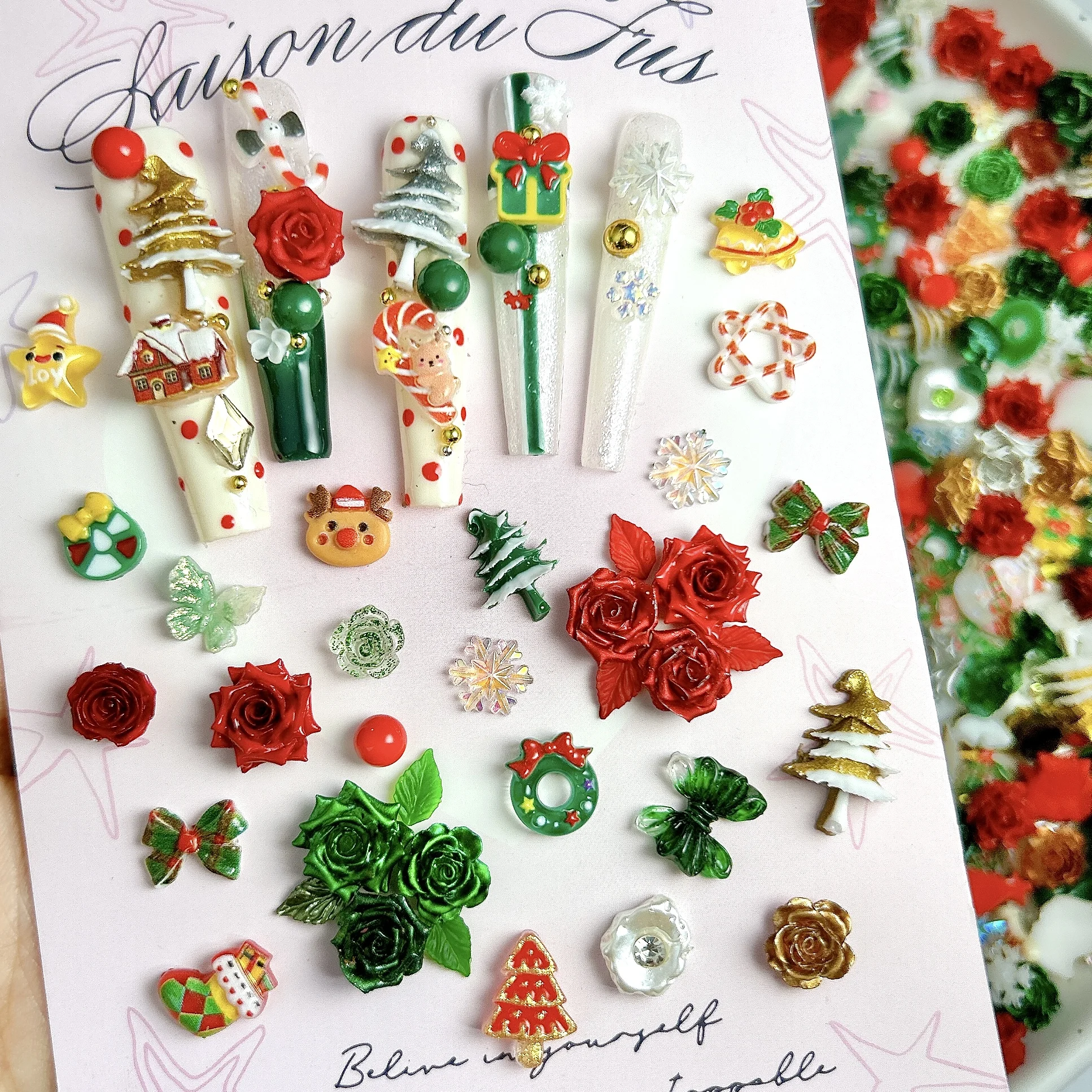 20PCS Random Mixed Santa Claus Snowflake Bell Resin Nail Art Decorations 3D Creative Elk Garland Nail Charms DIY Christmas Nails