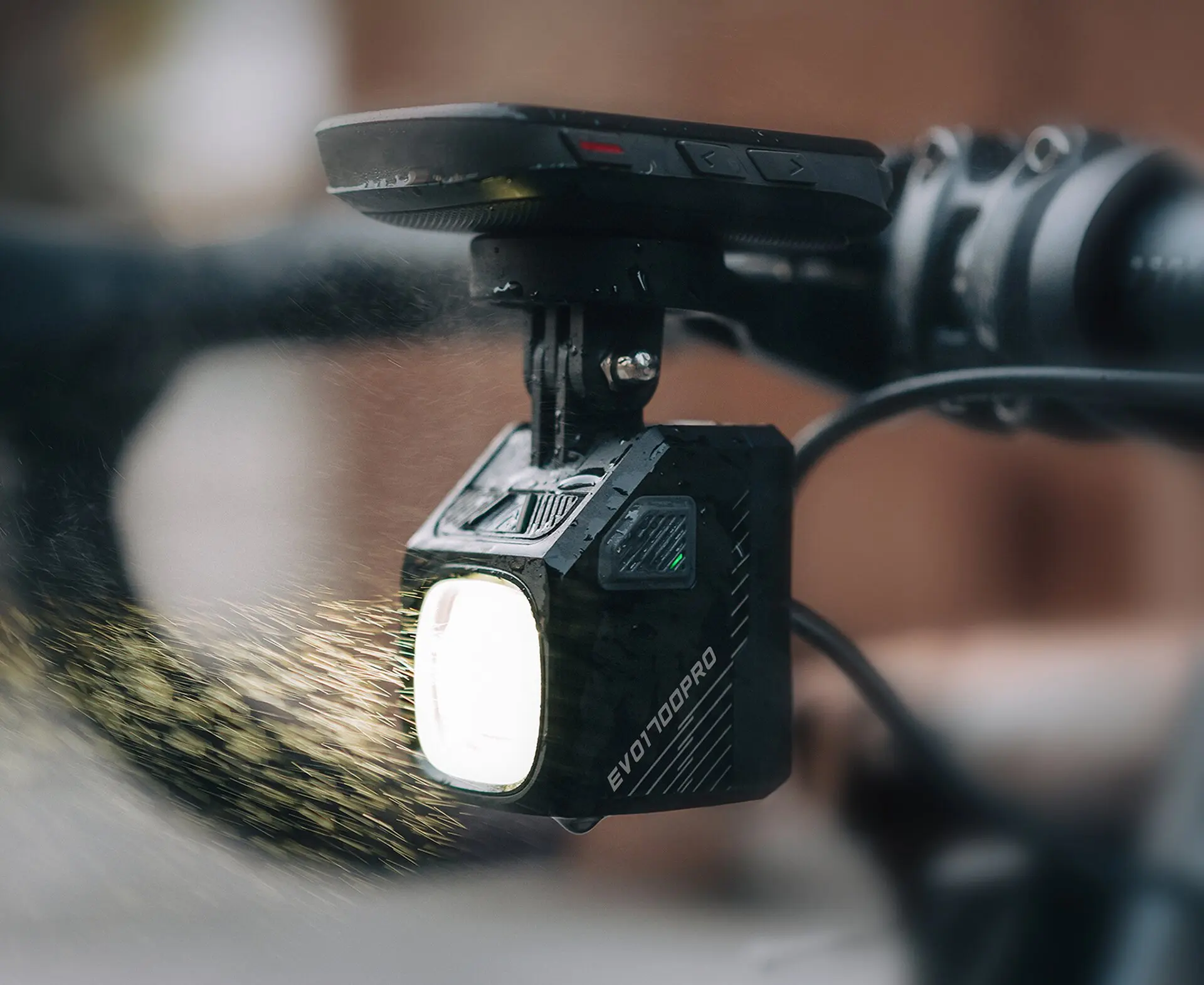 

Велосипедный фонарь Magicshine EVO1700Pro с магнитным креплением, умный передний фонарь для велосипеда с функцией FTR