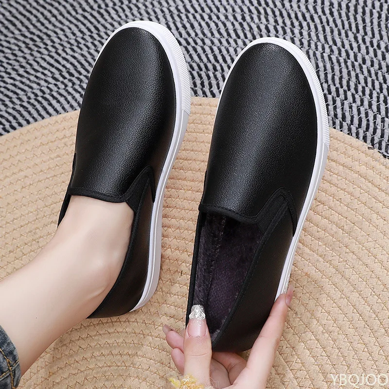 Winter Women\'s Warm and Waterproof PU Work Cotton Shoes Versatile One Foot Casual Flat Bottom Anti Slip Vulcanized Board Shoes