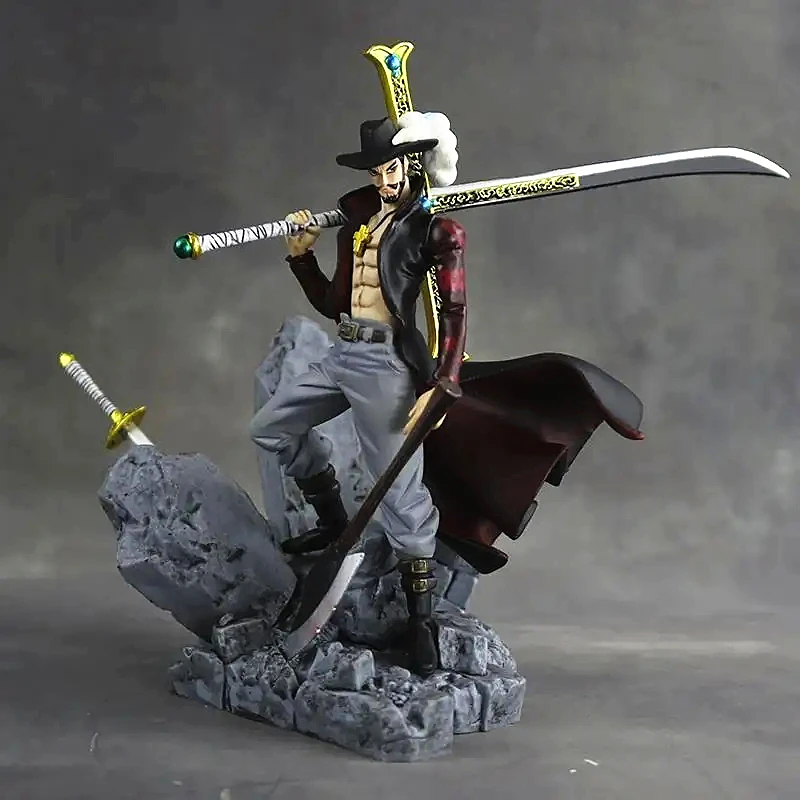 14CM ONE PIECE Anime-Figuren Dracule Mihawk Schlüsselkampf-Actionfigur PVC-Modell Spielzeug Sammlerstück Ornamente Puppe Fangeschenk