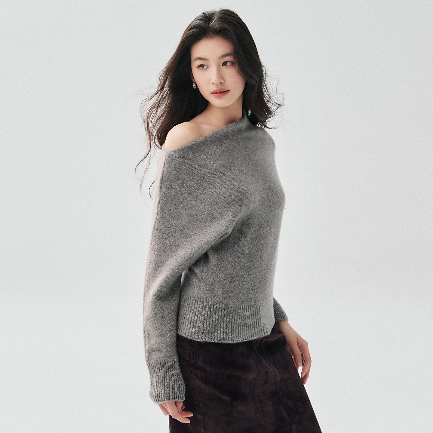 CHICUU Wome 100% Cashmere Long Sleeve Slash Neckline Pullover Sweater Grace Thick Cashmere Knitwear Autumn Winter One Shoulder