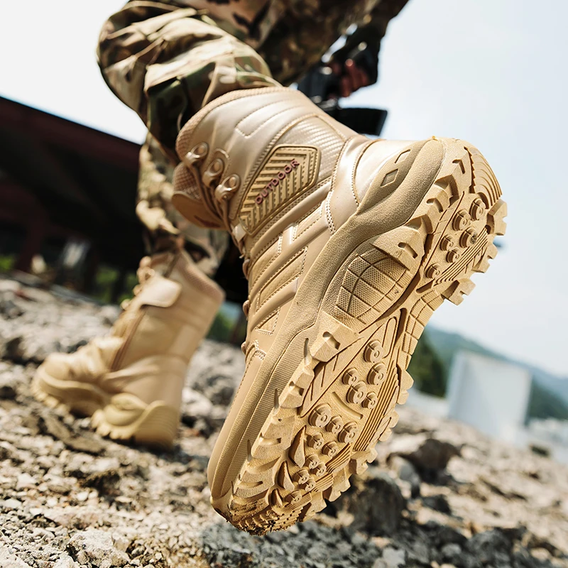 

2025 Black Ultra-light Tactical Boots Men's Autumn and Winter Desert Zipper High-top Work Shoes Field Training Boots