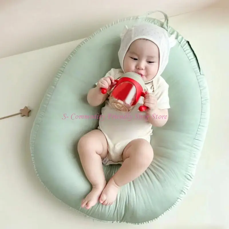 85AE Portable Lie Feeding Pillow Cotton Sateen Fabric Machine Washable Compact Design