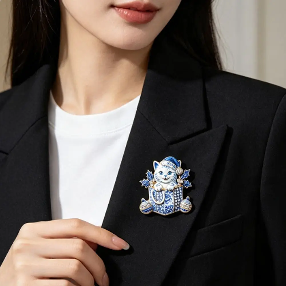 New Enamel Finish Cat Brooch Crystal Accents Gold Tone Trim Cat Lapel Pin Cat Pattern Pin Back Enamel Lapel Pin Coat Accessories