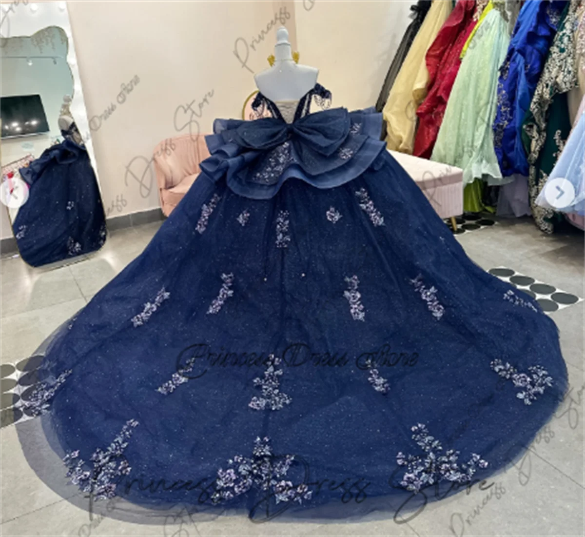 Vestidos elegantes para quinceañeras, apliques de lentejuelas, cuentas, perlas, fiesta de cumpleaños de lujo, dulce 16 vestido de baile personalizado