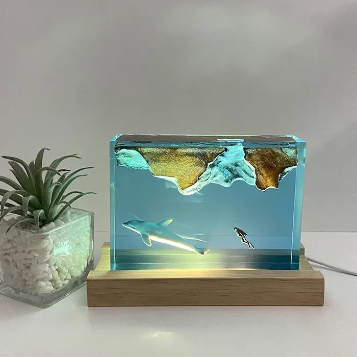 

Underwater World Resin Lamp Ornament Dolphin and Diver Creative Atmosphere Home Decoration Crafts Gift