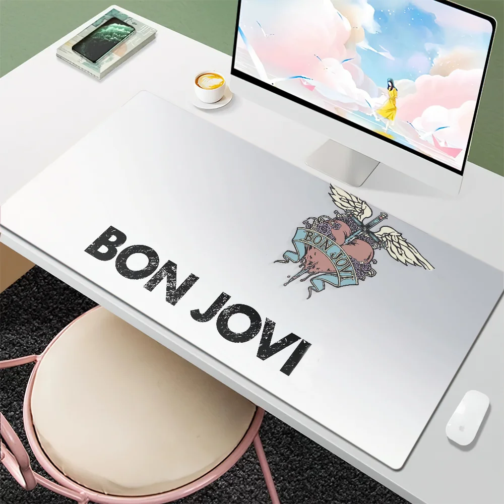 لوحة ماوس B-Bon Jovi كبيرة حصيرة مكتبية لوحة مفاتيح مريحة للمكتب من المطاط PC غير قابلة للانزلاق ومضادة للفرش للمنزل بأفضل الأسعار