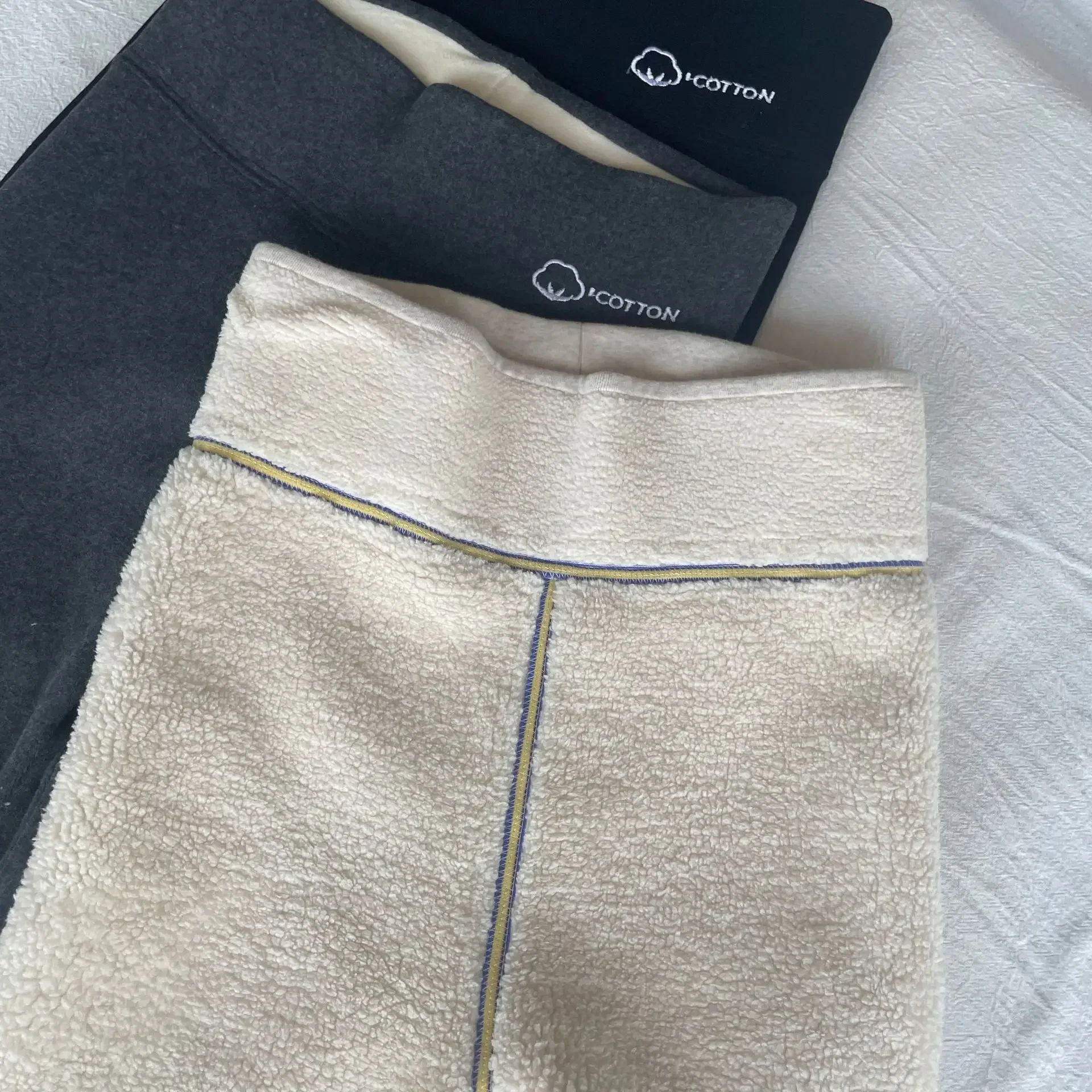 Women's Leggings Winter Lamb Cashmere Warm Pants with Fleece Female Legging Slim Tights Cotton Velvet Thermal Leggings for Women - view 2