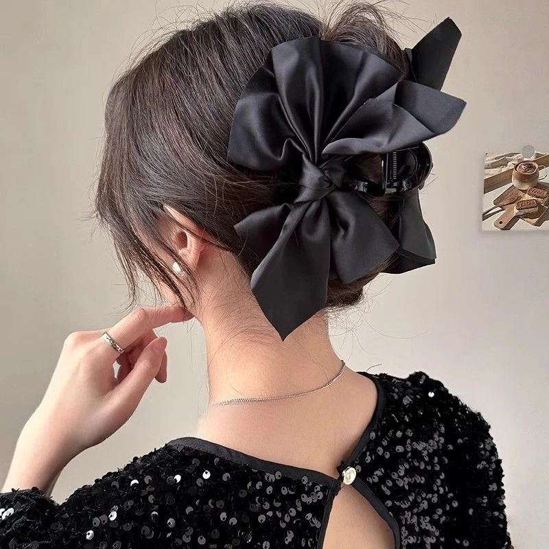 

2025 New Premium Double-sided Large Bow Hairpin on The Run Princess Ball Head Hairpin Back Head High Ponytail Shark Clip
