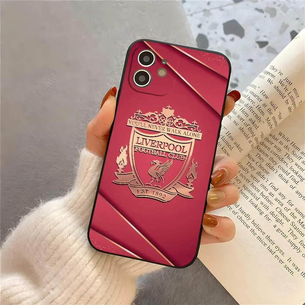 L-Liverpool Popular Football Team Phone Case Silicone Soft For IPhone 16 15 14 13 12 11 Plus Pro Max Plus