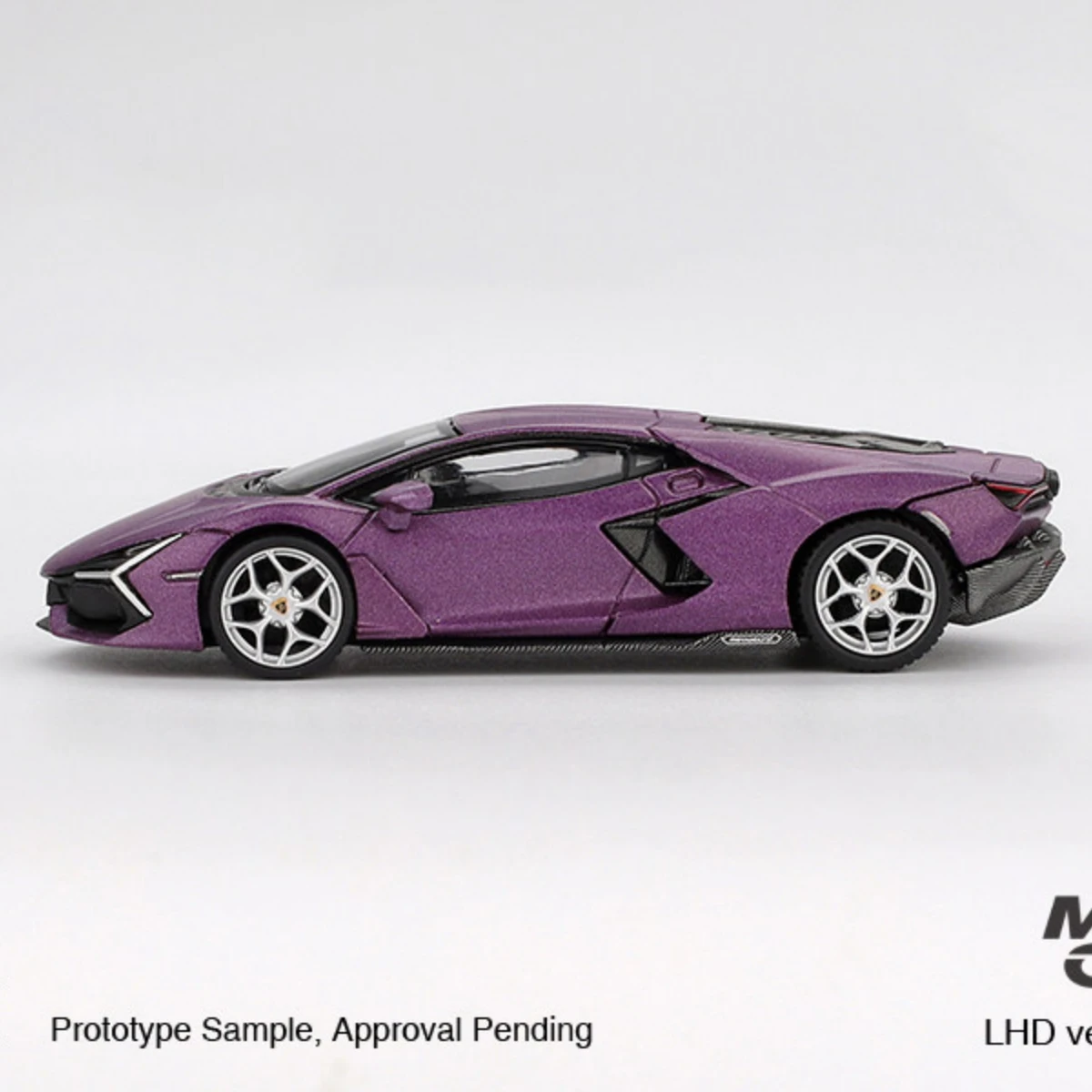 

MINIGT 1121 1:64 Giftable Revuelto Diecast Model Car