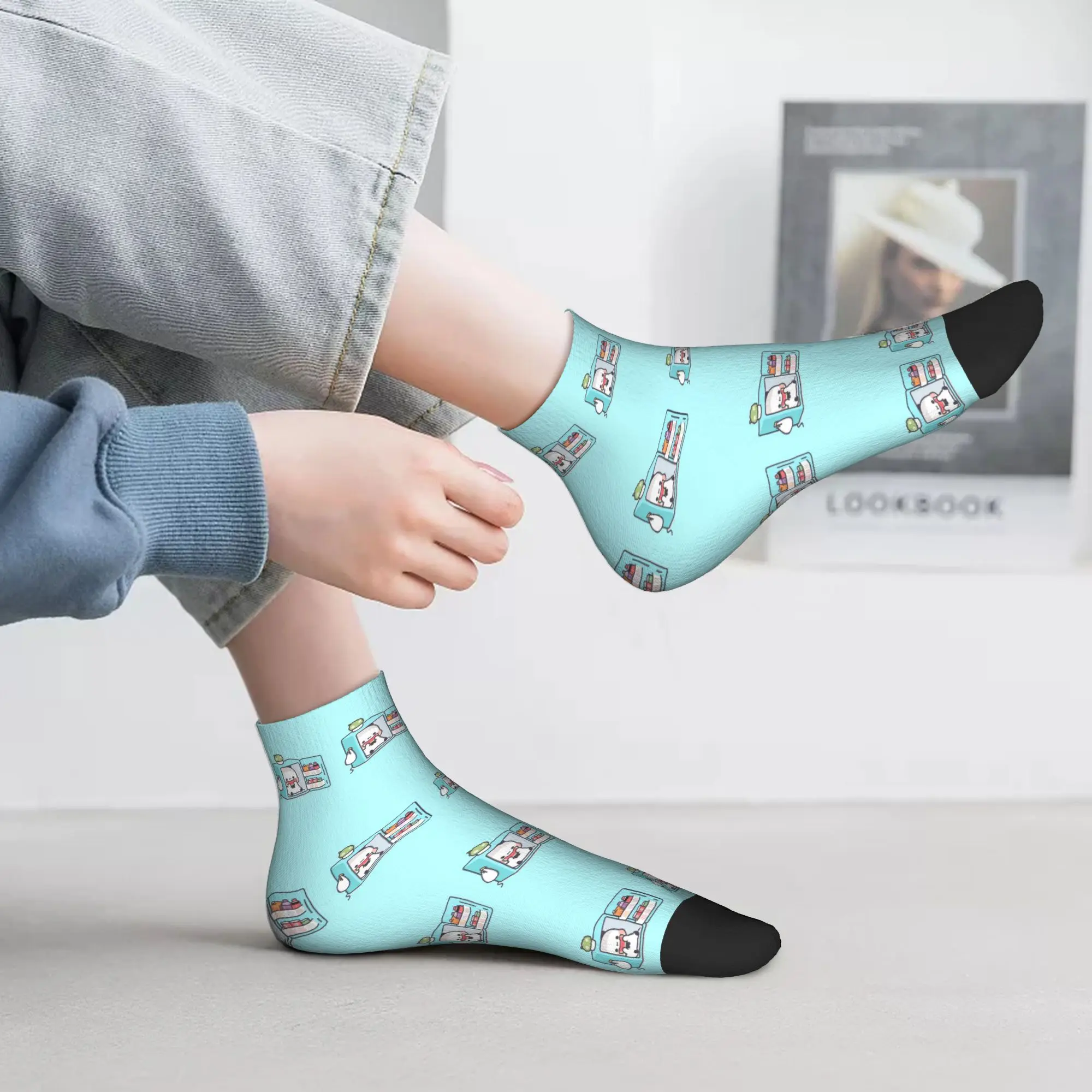 

Всесезонные носки Panda Brownie Bear Mochi Cats (9) Носки Harajuku Высококачественные носки для экипажа Модные чулки для мужчин и женщин на Рождество