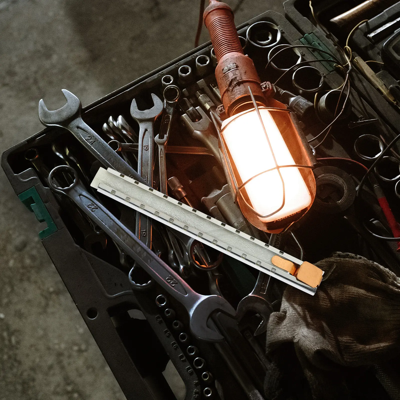 

1Set Soapstone Holder Welding Marker Pens Pen Style with Refills for Welding Supplies Metal Work Soap Stone Penciles