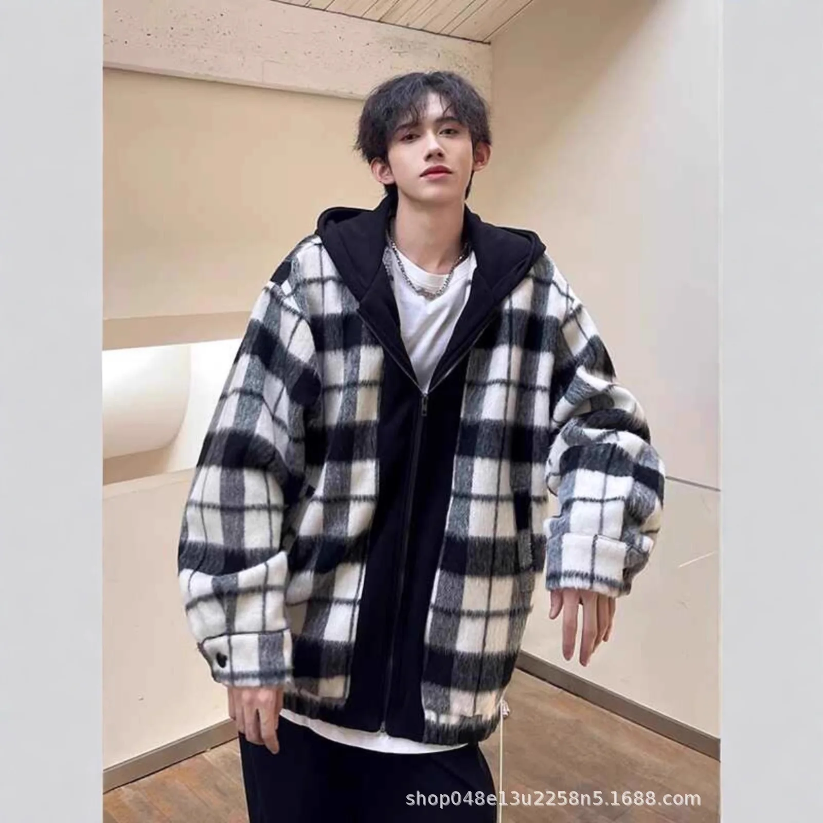 

Пальто из шерстяной смеси для мужчин: одежда для прогулок, поездок, путешествий, экспедиций и приключений