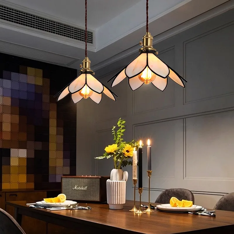 

Medieval Style Counter Restaurant Lamps Beautiful Atmosphere Pendant Lights Lotus Colored Glass Bedroom Living Room Chandelier