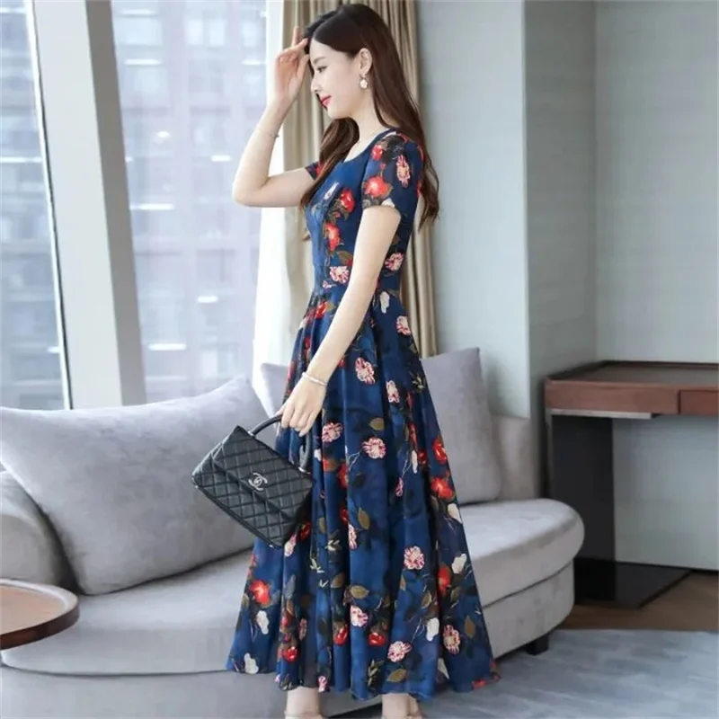 Mother's Dress 2024 Spring Summer New Style All-match Short-Sleeved Temperament Women's Light Luxury Loose Thin Fashion Skirt W9