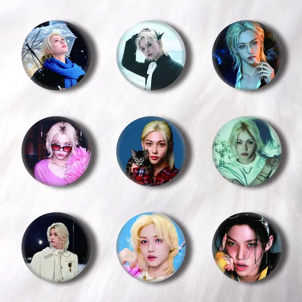 Idol F-Felixs Singe…