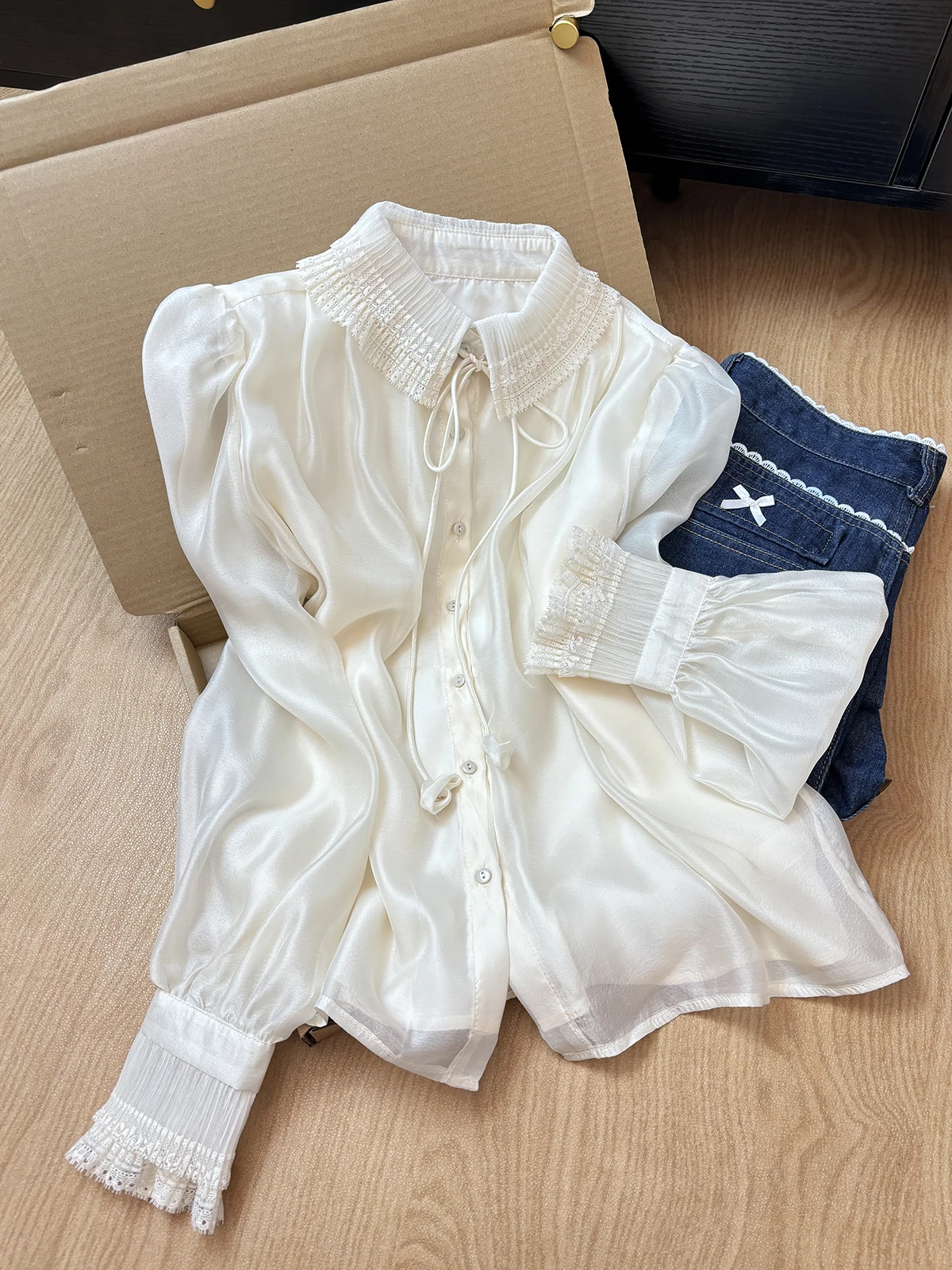 

Elegant Unique Chiffon Shirt Women's Spring Fashionable Luxury Lantern Sleeve Top Straight Cut French Style Long Sleeve Blouse