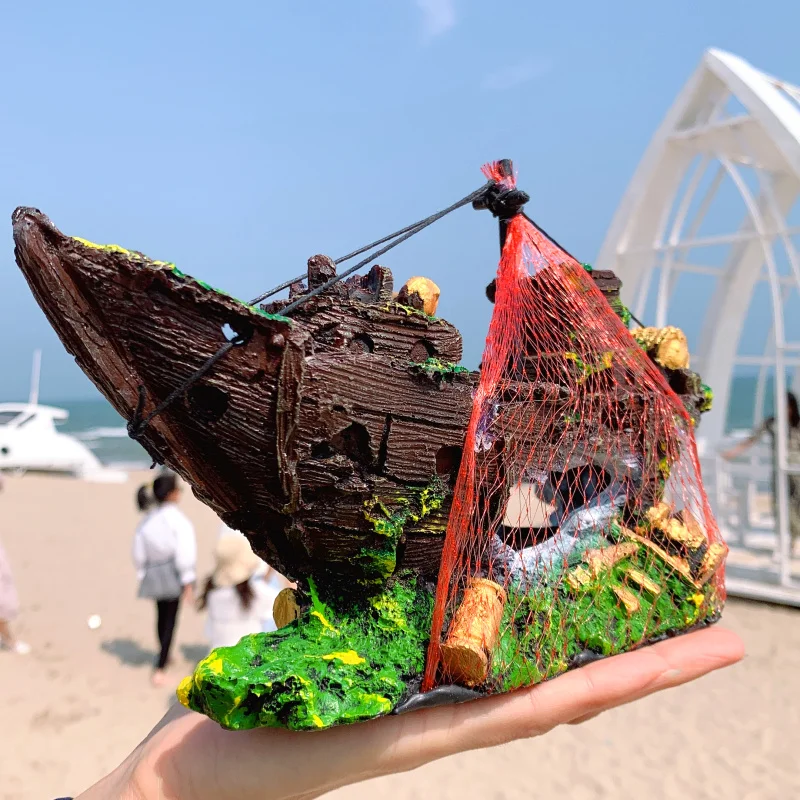 Novel And Funny Toy Pirate Sunken Ship Aquarium Landscaping Decoration Marine Shelter Resin Boy Gift