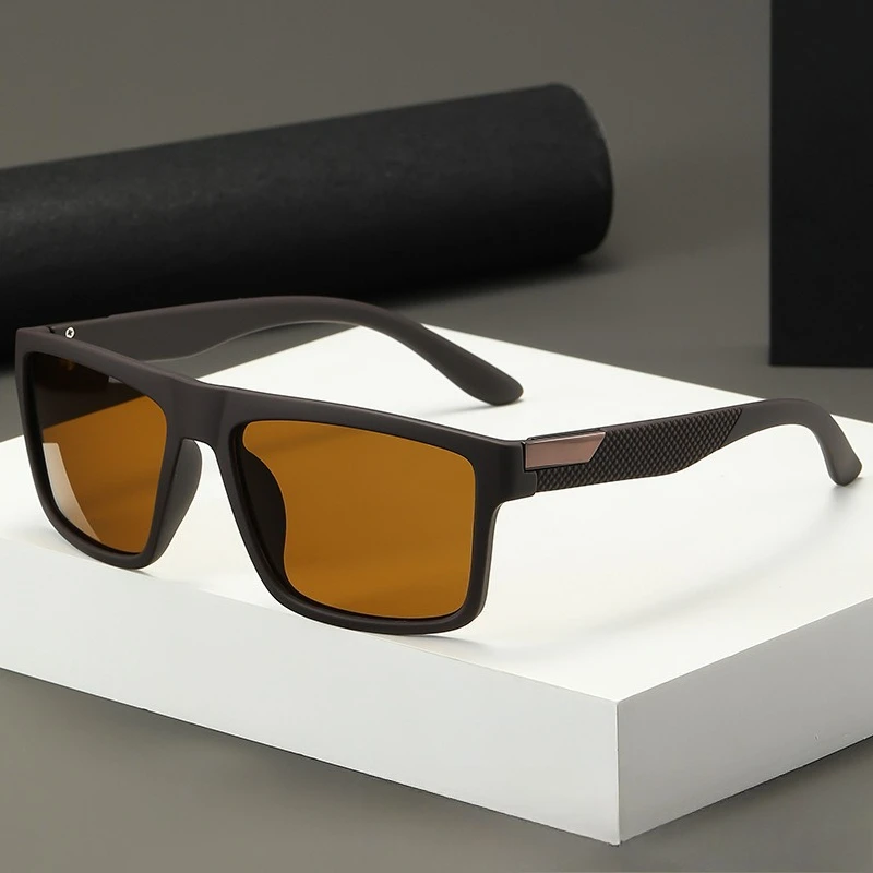 

​​2025 Polarized Retro Sunglasses UV400 for Men, Lightweight Driving Sports Glasses, Fashion Anti-Glare & Vintage Style​​