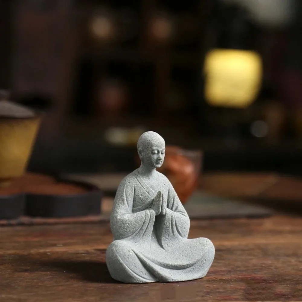 Micro-Landscape Meditation Monks Figurine Resin Funny Prayer Monks Statues Home Desk Landscape Ornament Desktop Use