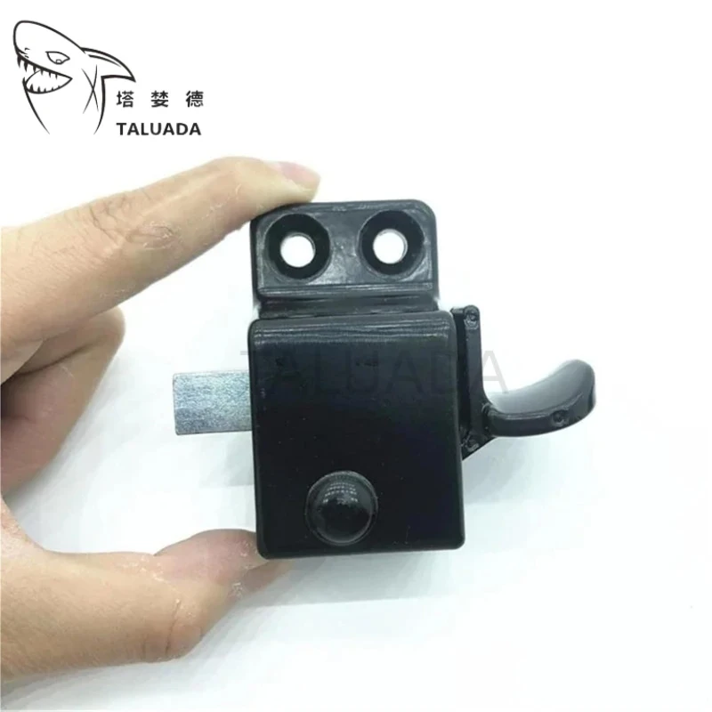 Front Window Lock For PC55 PC60 PC70-7-8 SY55 SY75-9 Windshield Excavator Accessories
