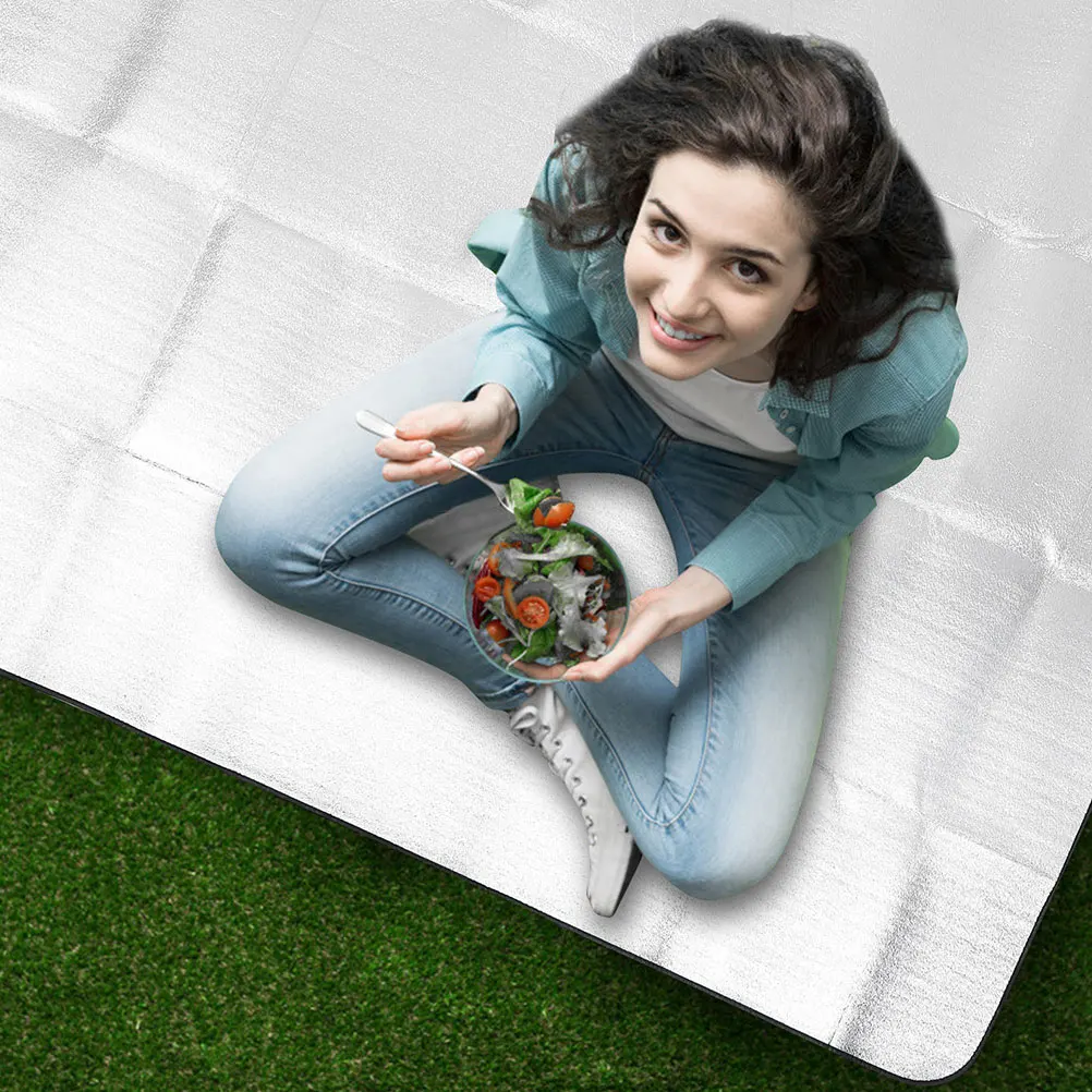 

Thickened Moisture-Proof Picnic Foldable Lightweight Outdoor Seat Cushion For Camping Beach Hiking Grass Large Size Insulating