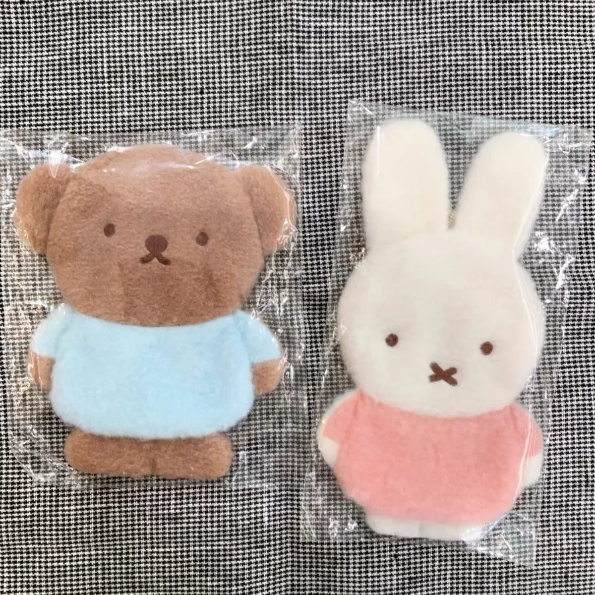 Kawaii Miffy Makeup Bag Japanese Plush Toy Miffy Boris Cute Cartoon Key Case for Lipstick Storage Makeup Bag Hanger Key Ring - view 5