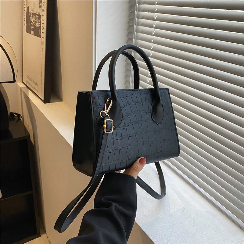 Fashion Handbags and Purses New Square Crossbody Bags for Women Ladies Shoulder Bag Small Top Handle Bags with Short Handles