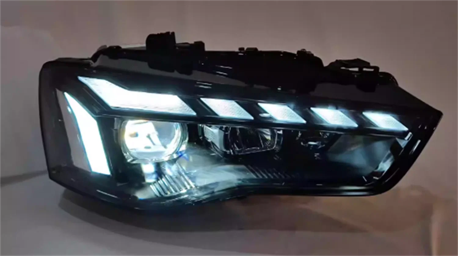 

Car Headlight Headlamp for Audi A5 08-16 Daytime Running DRL Turn signal