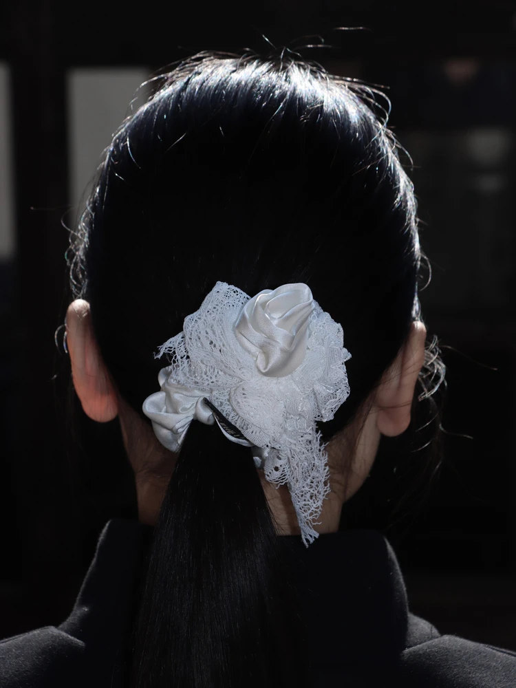 original-design-versatile-white-rose-lace-hair-tie-elastic-band-bowknot-hair-accessory-black-and-white-color-scheme