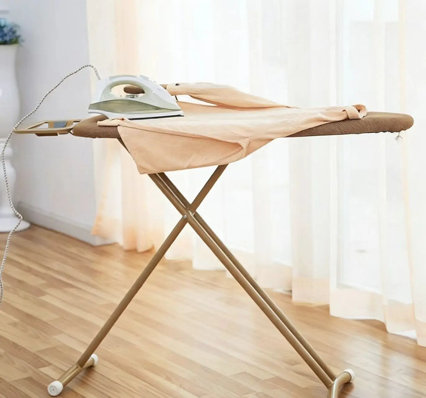 Ironing board for home use, foldable desktop ironing pad, ironing board for clothes, shirt ironing board, clothes rack, mother a