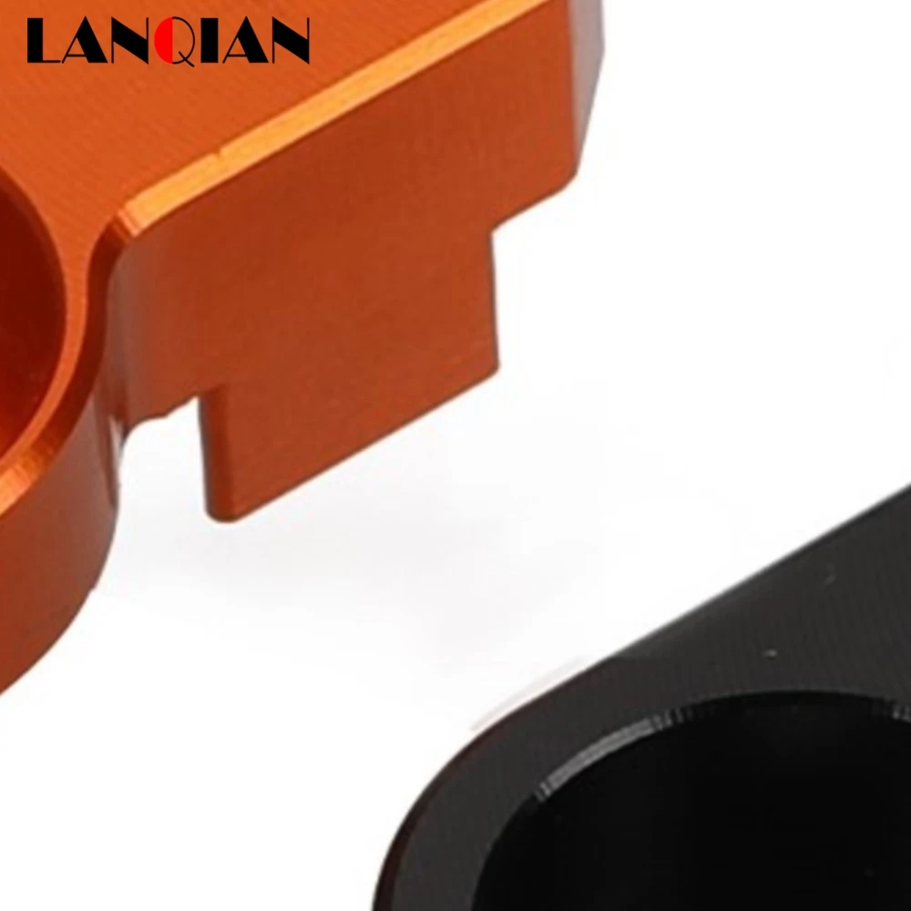 

Motorcycle Accessories ABS Sensor Cable Guard Protector For 690 Enduro R 2008-2018 690 ENDUROR 2019-2024 Cable Guard Cover Cap