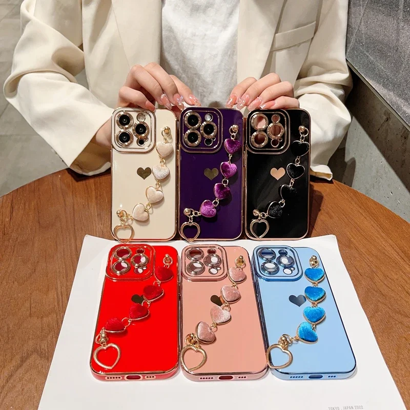 Luxury Soft Love Heart Bracelet Phone Case For iPhone 11 12 13 14 15 16 Pro Max XS X XR Max Plus lint Bumper Cover