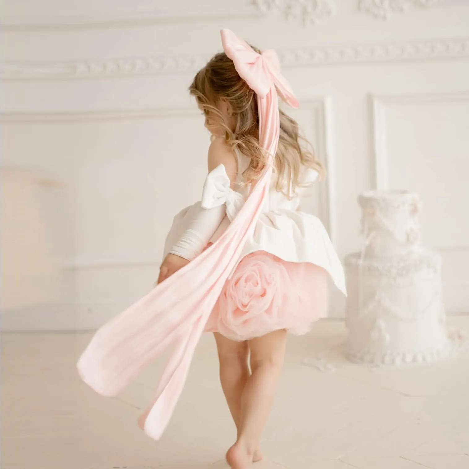 

Блестящее розовое платье с цветочным узором для девочек, милое праздничное платье-пачка с длинными рукавами и оборками для маленьких девочек, короткое выпускное детское платье для выпускного вечера