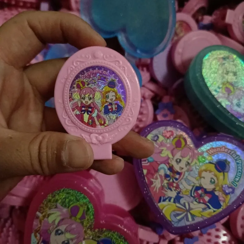 Figura bonita y genuina, muñeca de dibujos animados luminosa brillante negra, peine pequeño plegable, juguete para juego de imitación