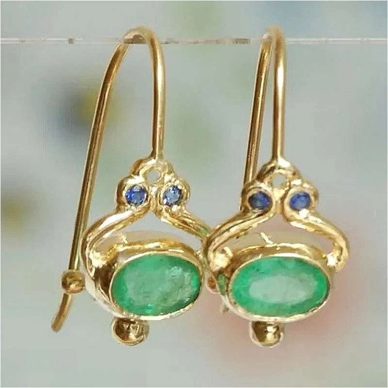 Women's Vintage Inlaid Green Synthetic Zirconia Golden Plated Pendant Earrings Ethnic Style Fashion Banquet Jewelry Accessories