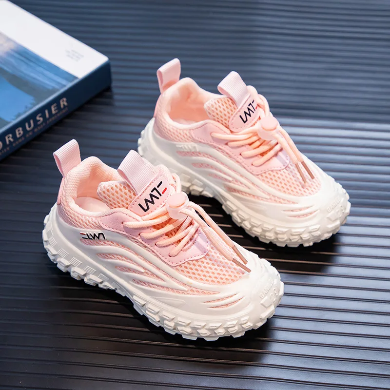 Kid Shoes Girls Casual Sneakers Fashion Breathable Sports Shoes for Children Outdoor Reflective Light Running Shoes Boy Shoes