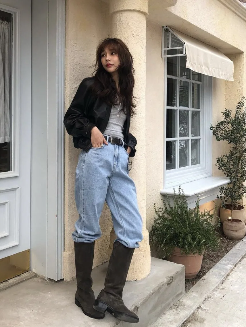 

Smoid 2025 Women's Casual Cotton Denim Jeans Light Waed Loose Fit Versatile Straight Leg Pure Cotton Jeans for Commuting