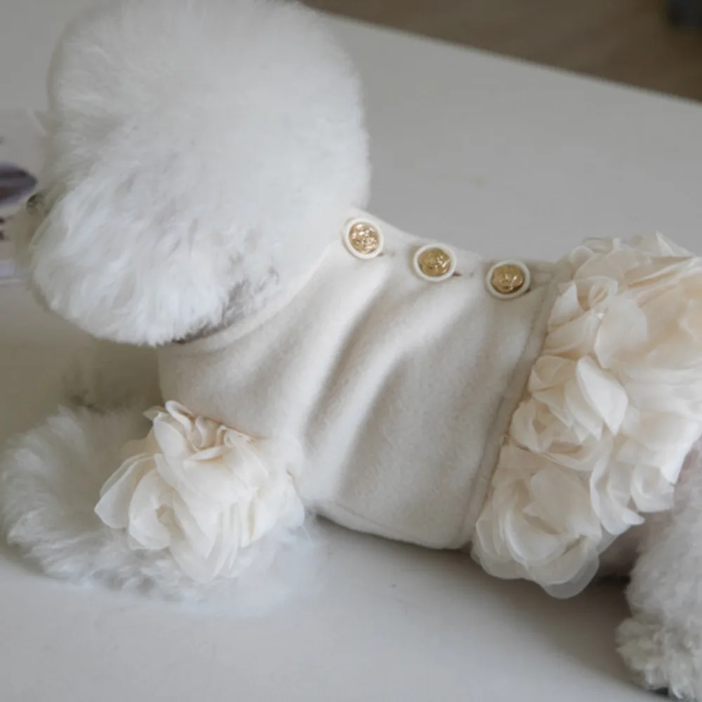 Pet Autumn Winter Three-dimensional Rose Cloth Coat Dog Warm Coat Dog Lady Clothing Pet Clothing Teddy Clothing Puppy Clothes